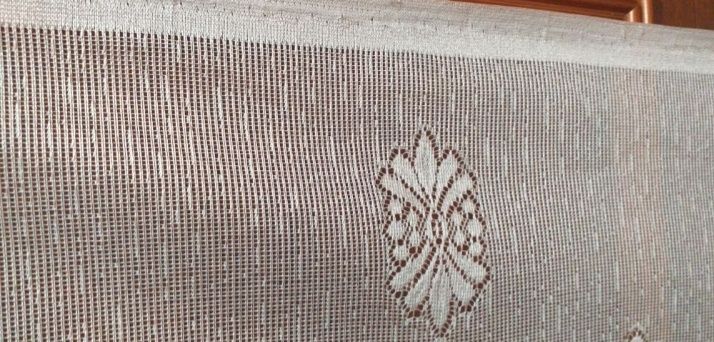 śliczna, biała, obszyta FIRANKA