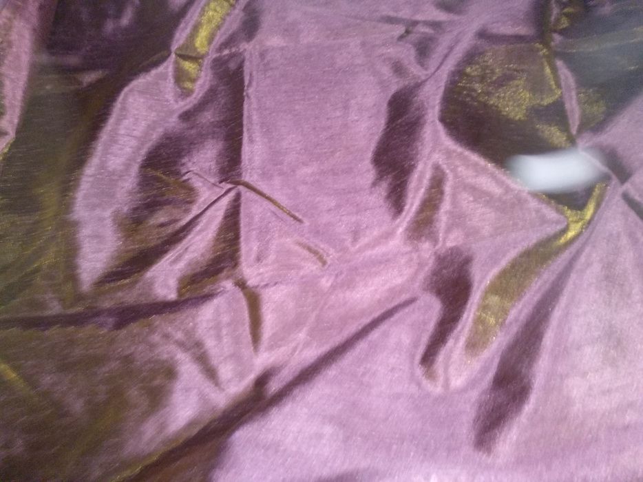 Cortinados em tecido grosso