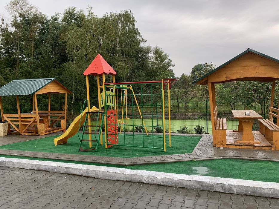 Студія, подобово, центр. Кіцмань, з документами