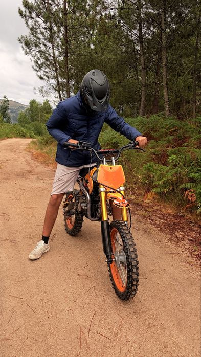 Pit bike 125cc.