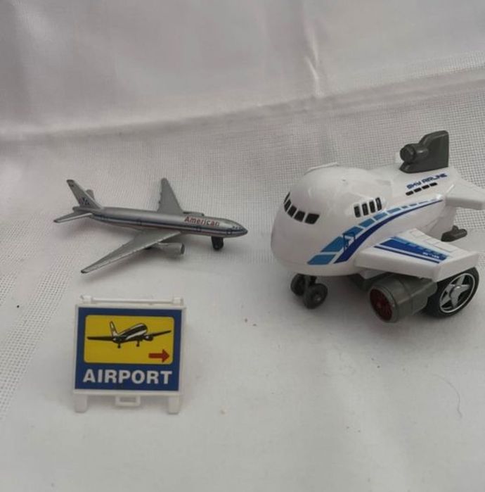 Самолеты из аэропорта