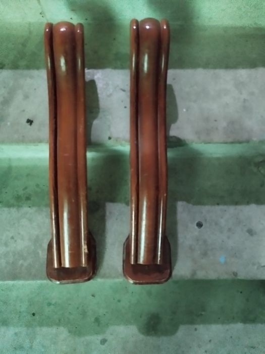 Декор боковин до дивана.