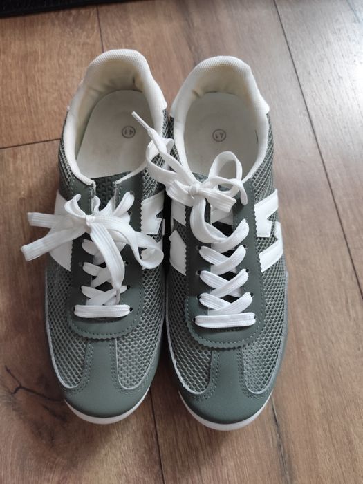 Adidasy siatka 41