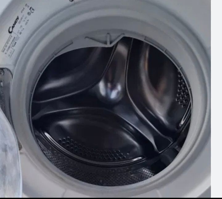 Máquina candy de lavar e secar em bom estado de funcionamento e conser