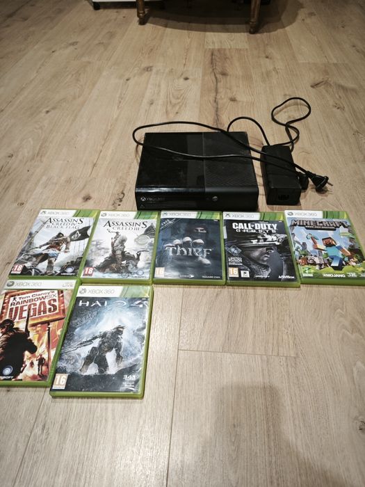 konsola xbox 360 + 7 gier i pady