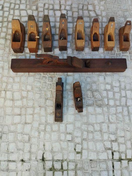 Lote de plainas, garlopa e ferramentas antigas