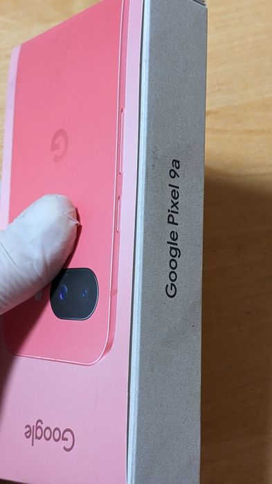Мобільний телефон Google Pixel 9a 5G -8/128  Peony .Unlocked