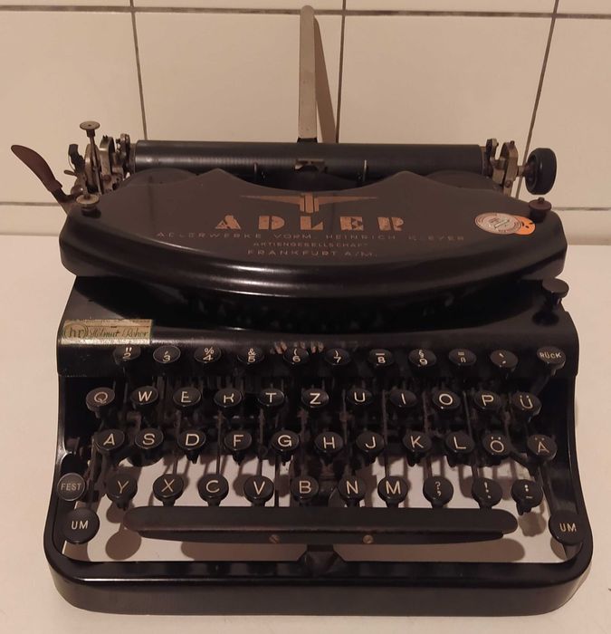 Maszyna do pisania Adler