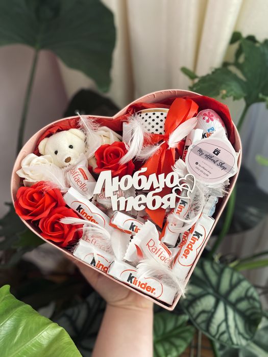 Бокс подарунок на день народження, подарунок дівчині, подрузі, сестрі