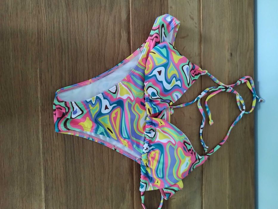 wielokolorowe bikini