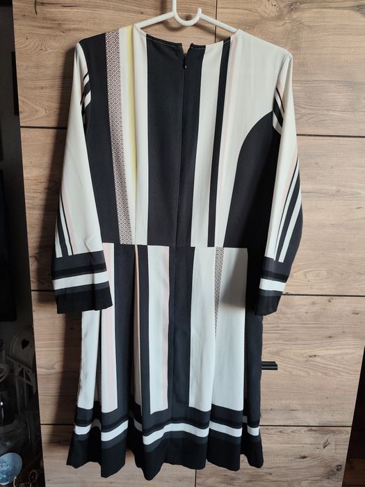 H&M L 40 sukienka zwiewna paski do pracy na wiosnę
