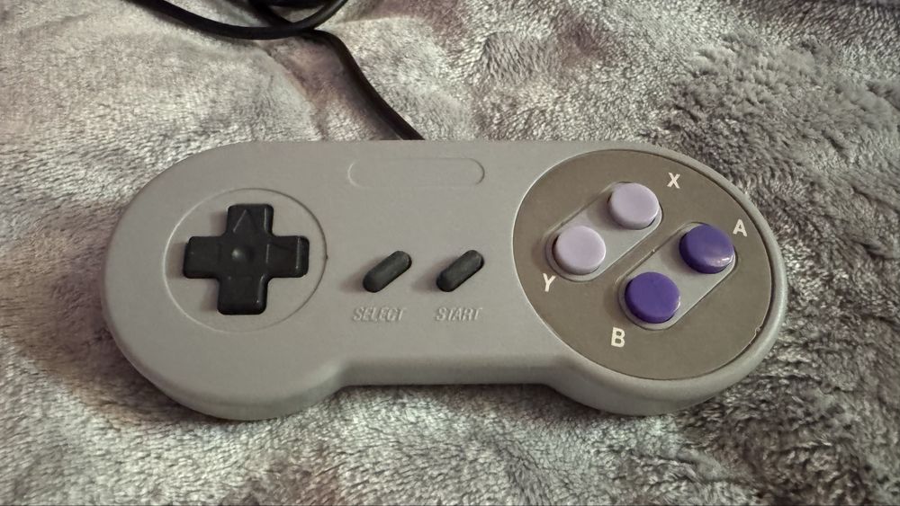 USB-геймпад (а-ля SNES)