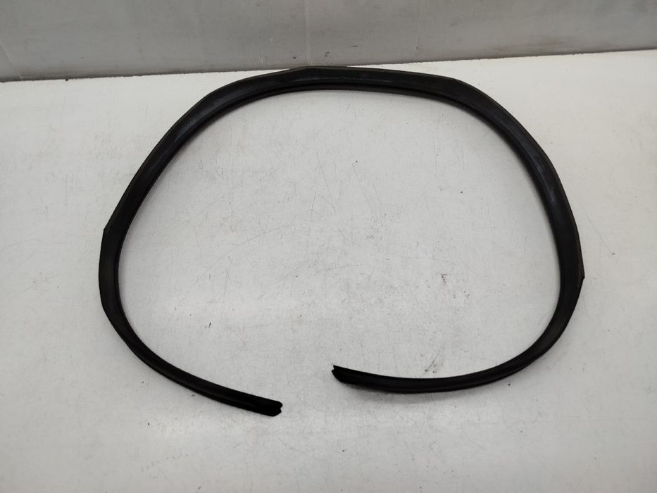 Borracha de Capô - BMW 3 (F30, F80) | 11 - 18