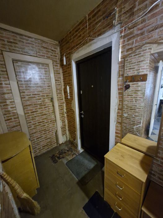 Продаж 4-х кімнатної квартири. Військове містечко 33.