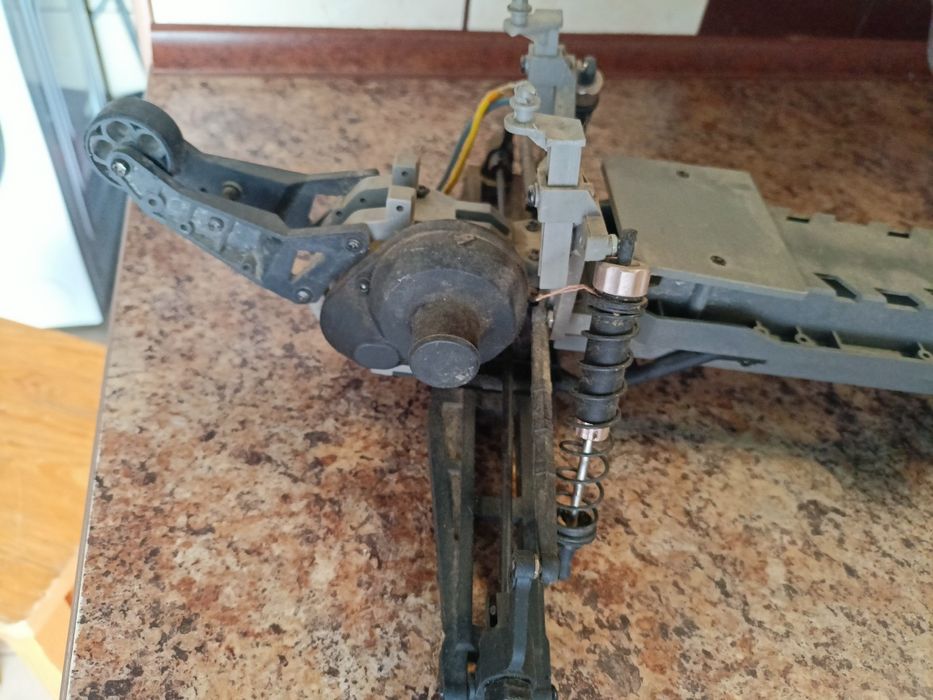 Podwozie RC modelu zdalnie sterowanego