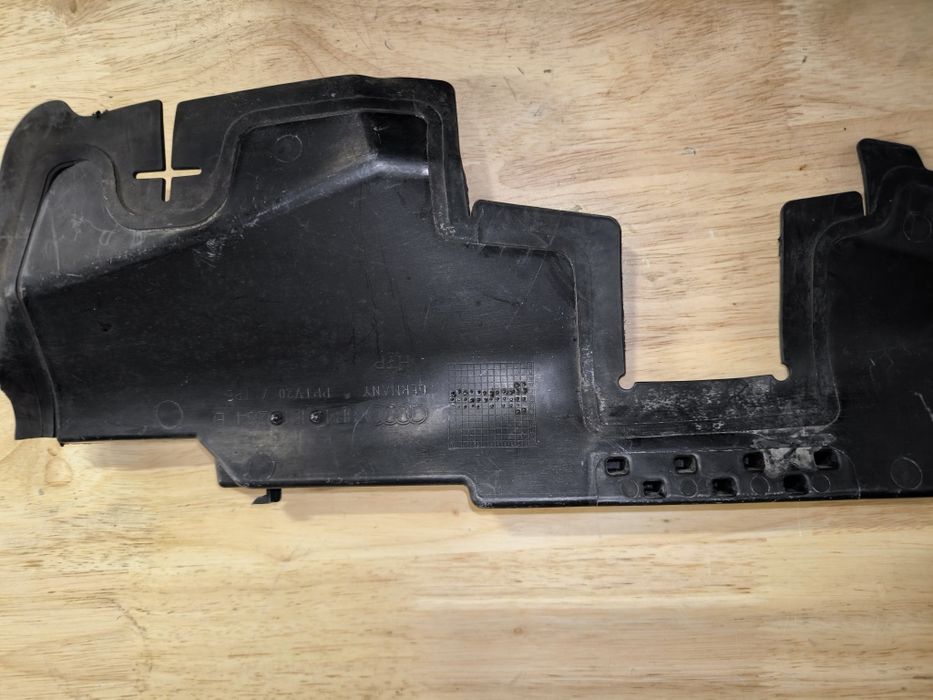 Kierownica powietrza Audi A3 8P