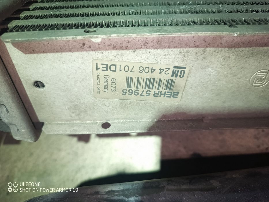 Радіатор інтеркуллера Astra g 1.7-2.0dti радіатор інтеркуллера Зафіра