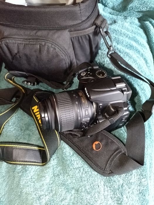 Продам Фотоапарат Nikon D5000