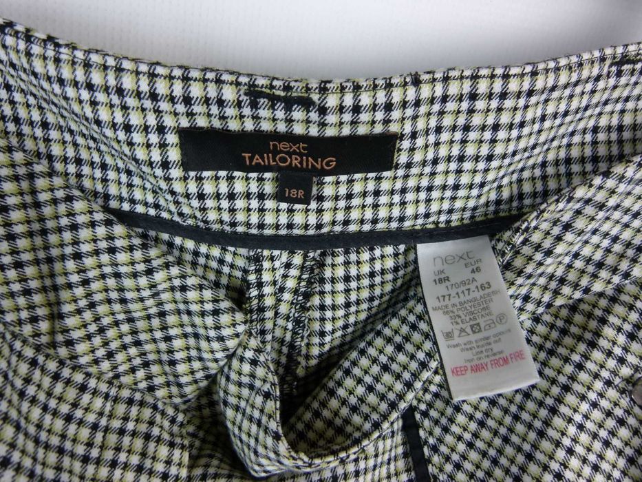 Next Tailoring proste spodnie 7/8 w krateczkę kuloty 18R / 46