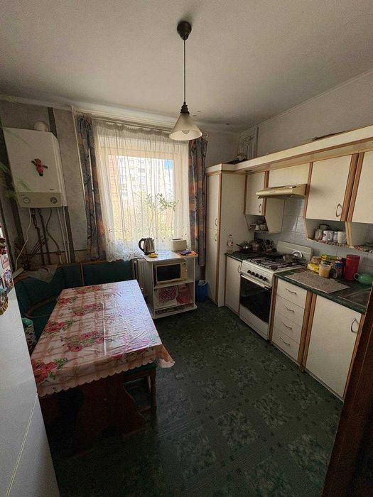 3-кімнатна квартира мікрорайон Каскад