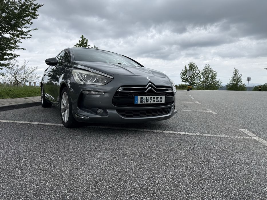 CITROËN DS5 1.6 e-HDi 115 EGS6 SoChic
