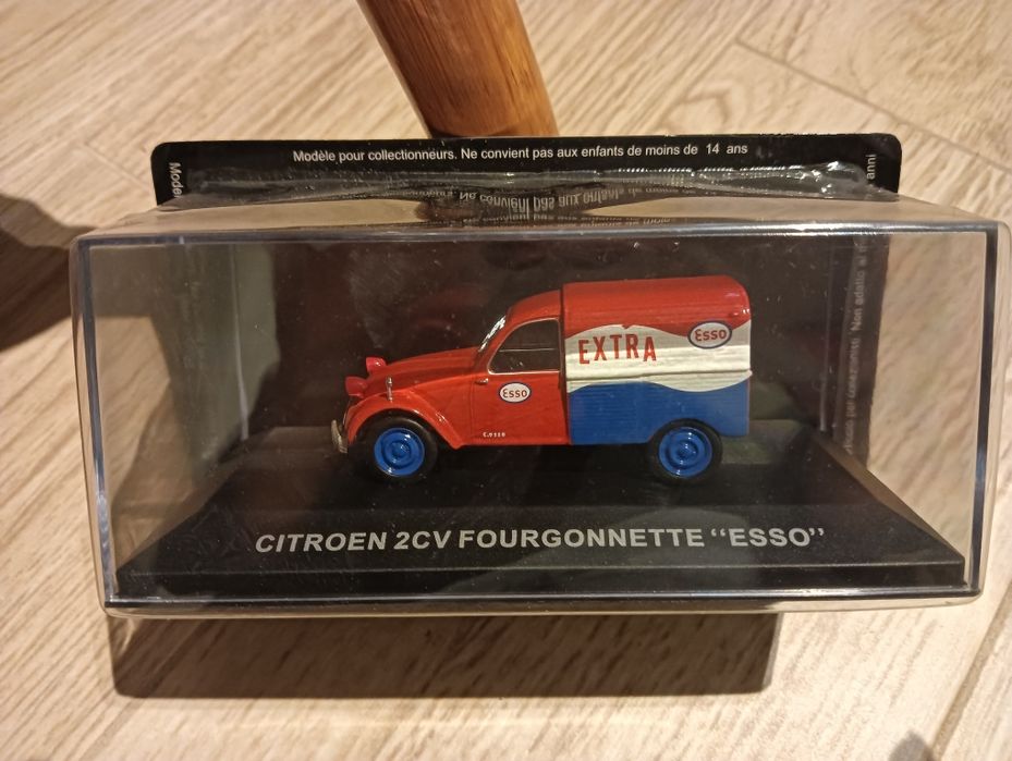 Miniatura Citroen 2CV Fourgonnette "ESSO"