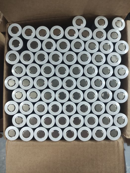 Células 21700 molicel p45B