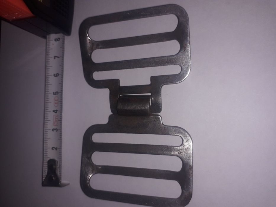 Пряжки на ремень