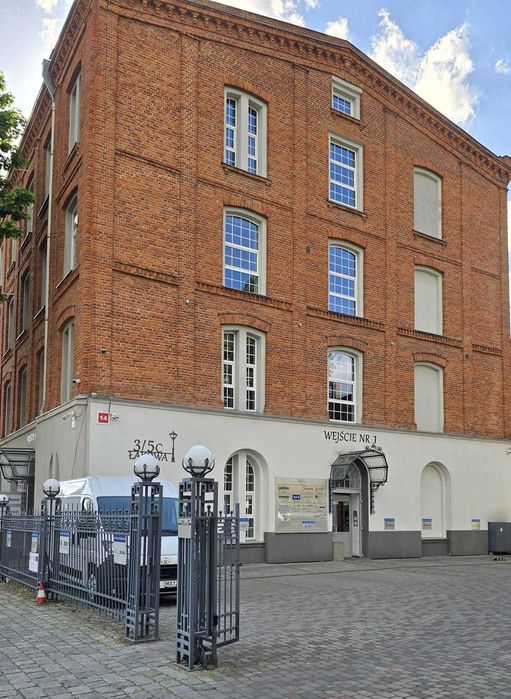 Klimatyczne biuro poddaszu 67 m2 [112m2) fabryka Kohna - bezpośrednio