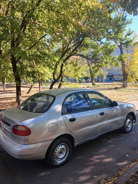 Продам ланос 1.5