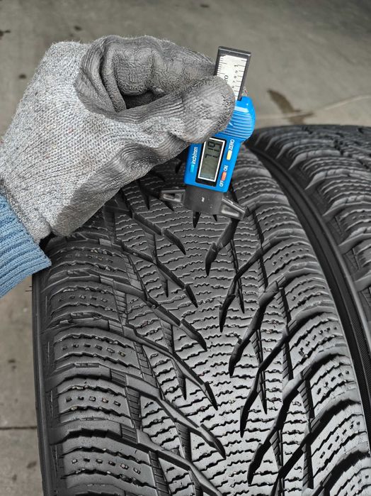 4шт Nokian Hakkapeliitta R16 205/55 зимові шини