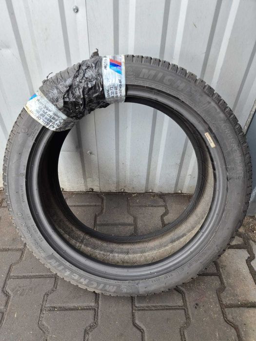 Opona wielosezonowa Michelin 225/45r18 21r crossclimate