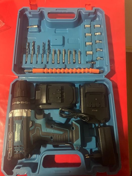 Parafusadora de 21v Nova