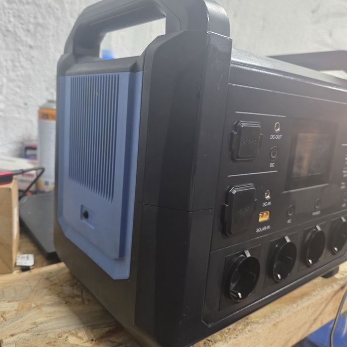 Ultimately ULT-1500 зарядна станція