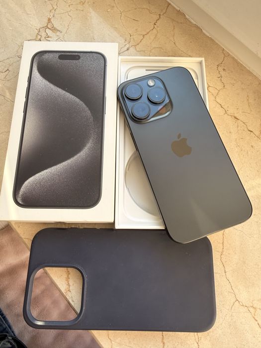 Iphone 15 pro Stan idealny Black Titanium