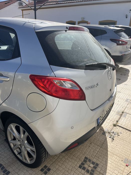 Mazda 2  poucos km