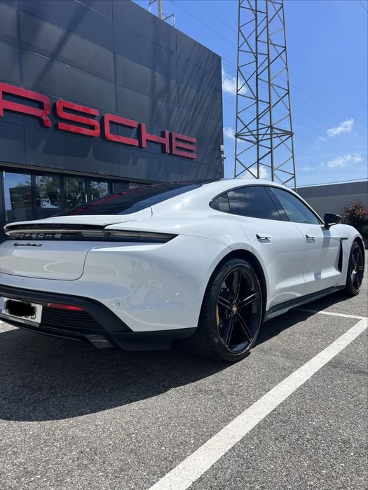 Porsche Taycan Turbo S