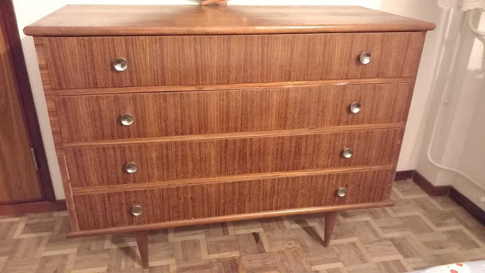 Mobilia de quarto individual