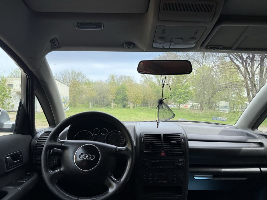 Audi a2 1.4 benzyna climatronic elektryka