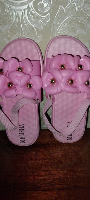 Шльопанці Шлепанцы детские 24 размер