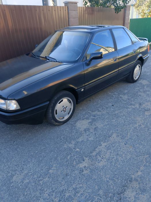 Продам Audi 80 B3 1.8S
