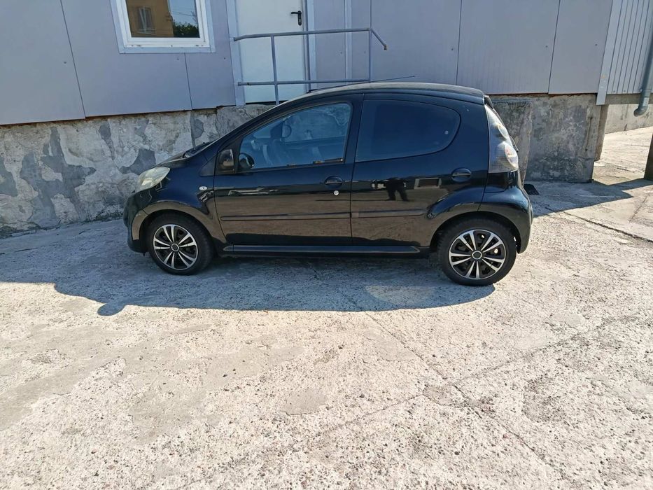Продам Citroen C1