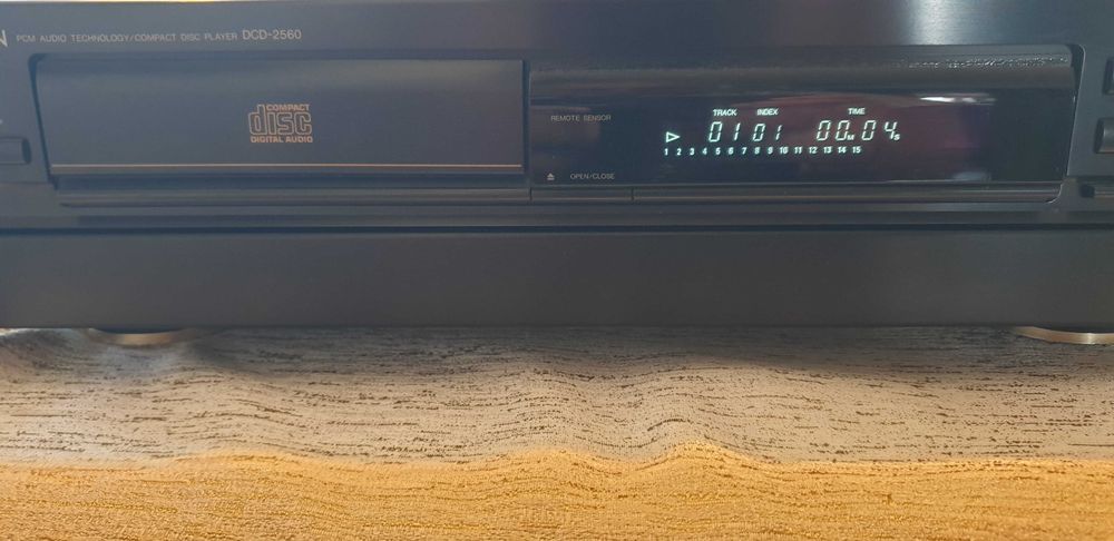 Odtwarzacz CD Denon DCD 2560