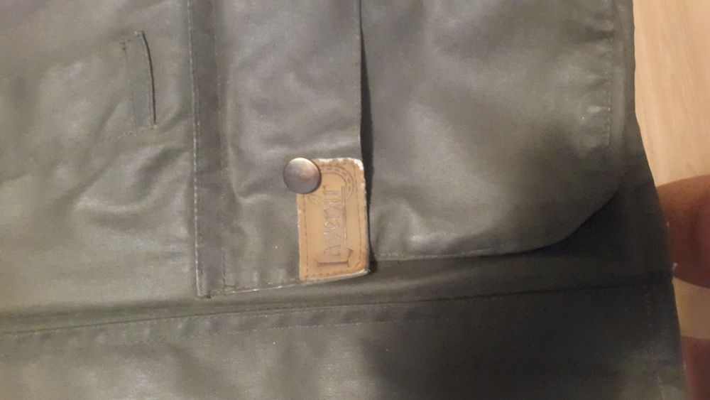 Parka encerada de criança