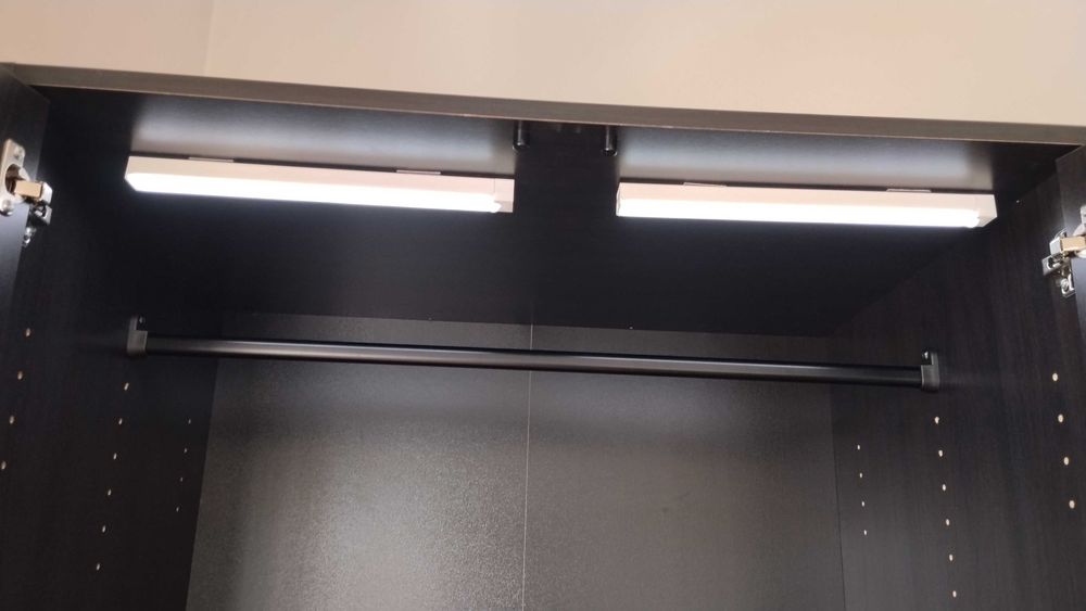 Roupeiro IKEA RAKKESTAD como novo