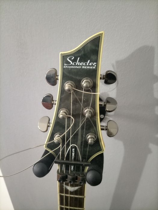 Guitarra schecter diamonds series