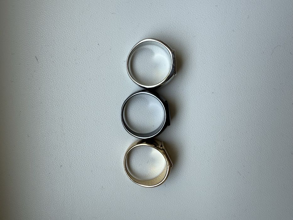 3 Sygnety - złoty, czarny, srebrny