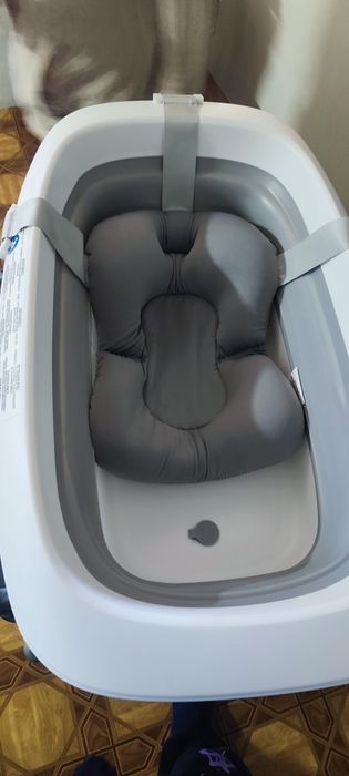 Wanienka ze stojakiem i przewijak