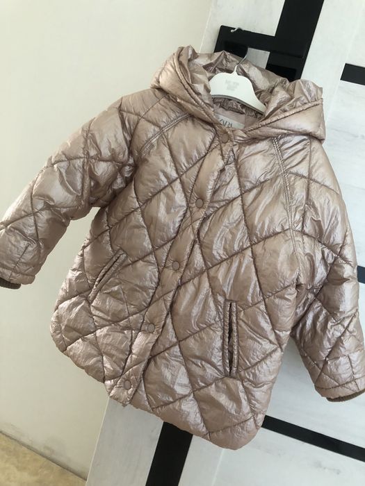 Курточка та безрукавка на дівчинку