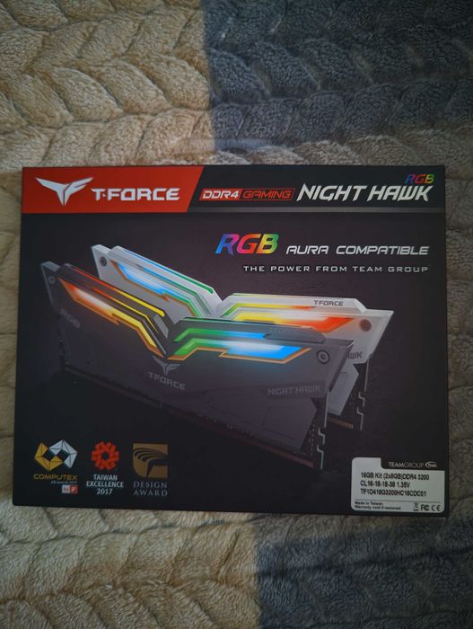 Оперативна памʼять Team T-Force NightHawk DDR4-3200
